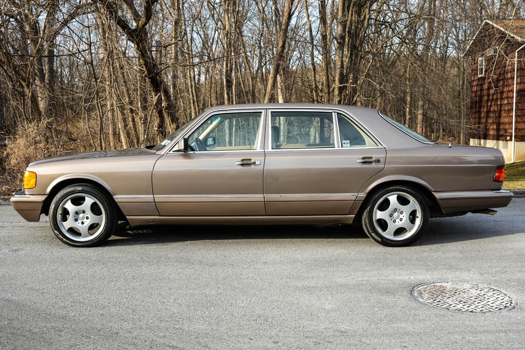1991 Mercedes-Benz 420SEL Sedan for sale
